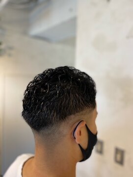 ダッチェス(DUCHESS) ワイルドスパイラルパーマ