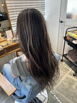 アンバーロイス 綱島(umber royce) バレイヤージュ