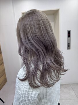 ジゼル(gisele) グレージュ