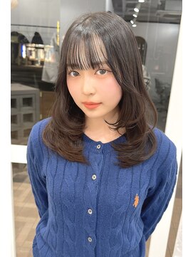 クテン(KUTEN) ミディアムレイヤー 内巻きレイヤー