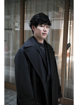 ルーカス(LUCAS) シャドウパーマ