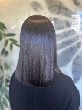 ミア(Mia) ワンレンボブ