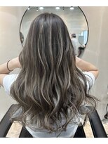 トニエ(tonie.)&nbsp;グレージュハイライト