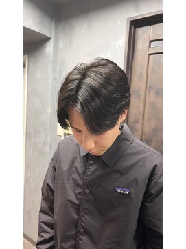 ワールドシップコウベ(WORLD SHIP KOBE) 毛流れセンターパート