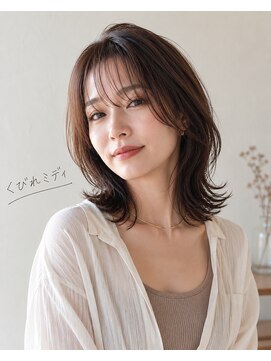 リカレ(Re:care) 【30代】”大人の抜け感” くびれミディ