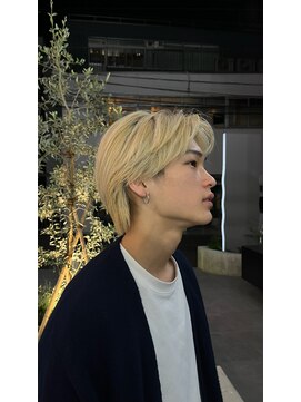 ヴァンシィー(VANCY) フェザーショート×ニュアンスパーマ【仙台】