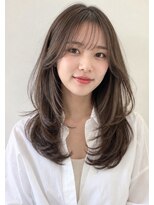 フルショウ アシヤ(FURUSHO ASHIYA) くびれレイヤーシースルーバングローライトカラーくすみベージュ