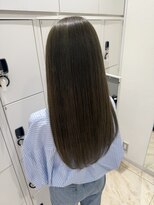 ケンジ 平塚 アネッタ(KENJE annetta) オリーブカラー