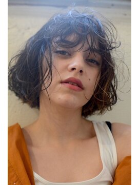 ネルバイグリーン(Nelle by green) half wet wave bob3