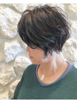 モアナ バイ ヘッドライト 駒沢大学店(Moana by HEADLIGHT) パーマ#小顔ショート#イメチェン#大人かわいい