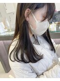オリーブベージュ