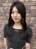 シエスタ(SIESTA)&nbsp;センターパート　ロング　ダークアッシュ　ブラウン　髪質改善