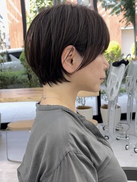 ビューブルー 亀戸錦糸町(VIEW BLUE) 美髪シアーカラーピンクブラウンショートカット切りっぱなしボブ