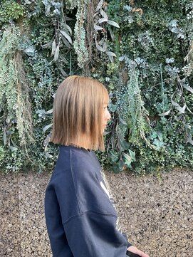 ノーブルヘアー(NOBLE HAIR) ボブ×くすみベージュ