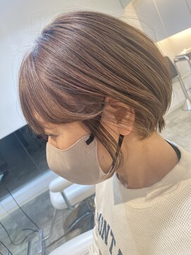 プレフェレプレフェ(prefere prefe) くびれショート×白髪ぼかしハイライト