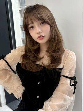 ユーフォリア 新宿通り(Euphoria) レイヤーカット/ザクザクレイヤー/顔周りレイヤー/韓国ヘア