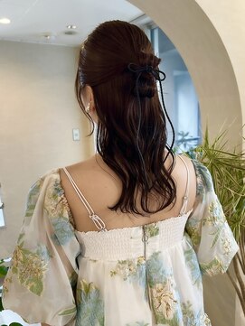 ユヌ(Une) 《hinari》カチモリハーフアップ