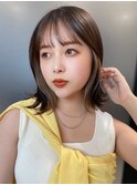 ベージュイヤリングカラー くびれボブ【肥田亜沙美】