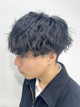 ワンズ リー 上大岡店(One's ly) フェザーパーマ/サーフカール/波巻きツイストスパイラル