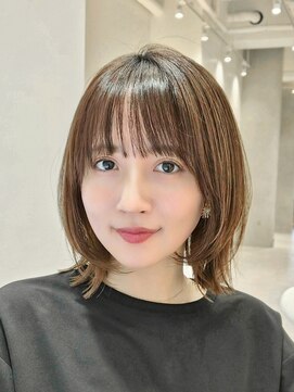 ソワネ 表参道(soigne) 表参道酸性ストレートパーマ艶髪ミディアムレイヤーベージュ40代