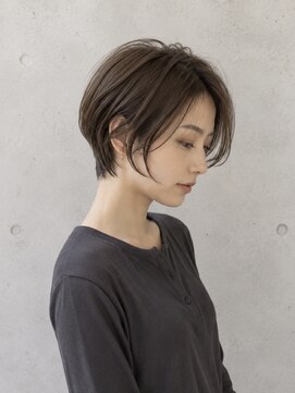 アイシー 関内(ICY) (ICY土屋)ショートヘアショートボブ前髪なし長めショート