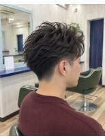 ルートヘア 辻堂店&nbsp;30代/メンズパーマ/ツーブロック/束感アップバングショート