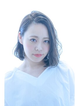 ヘアーラウンジトリップ(hair lounge TRiP) 30代40代耳かけで色っぽパーマボブ