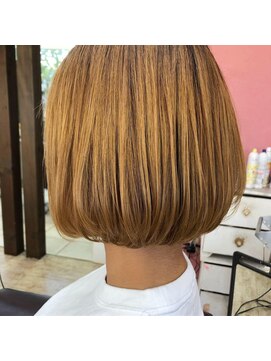 アーク(ARK from INFINI) ハイトーンボブ