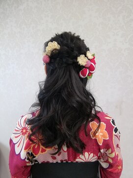 ビューティーサロン コマ(koma) 卒業式袴☆ハーフアップ