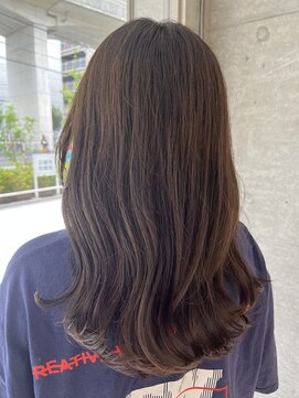 ジーナ 流山おおたかの森(Zina) 透明感グレージュ【Zina　大越香苗】