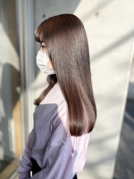 アティック(attic) ツヤ髪ダークブラウン