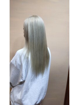 グラン パ ドゥ ドゥ(GRAND PAS DE DEUX) ホワイトカラー