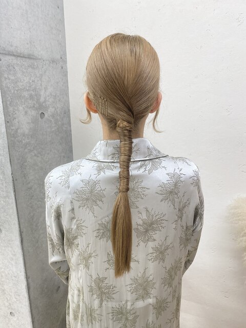 箔付きタイトヘアアレンジ/大宮東口タイトヘアアレンジ