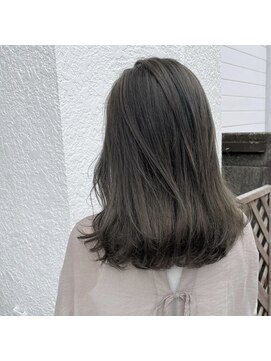 チーク(CHiiK) オリーブグレージュ