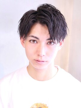 クロト 福岡本店(KUROT) ツーブロック刈り上げビジネス短髪束感黒髪アップバング