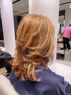 ステア ケース(stair case) 【NATASHA】銀座レイヤーカット/20代/30代/40代/50代