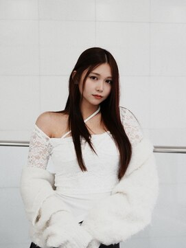 アンドリルム 梅田(&Lillme) ストレート×髪質改善