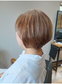 髪質改善縮毛矯正　動きのあるワンカール　ミドルショートボブ