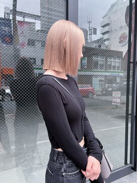 リノ(RLINO) 【名古屋/栄】ボブカット/ブリーチ/