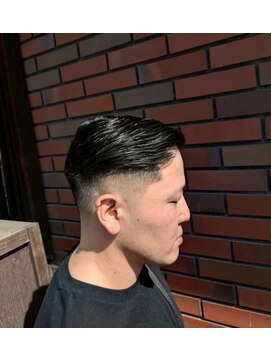 ラフカッターズ 立川店別館 フェードカット【立川/理容室/床屋/顔剃り/シェービング】