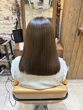 ワゴンバイアフロート(Wagon by afloat) オリーブグレージュ×質感再整カラートリートメント×池袋