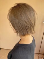 サボ 栄店(sabo)&nbsp;ショートボブミルクティーベージュカラーダブルカラーハイトーン