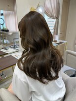 シーテ(Ciete)&nbsp;柔らかく艶めく、大人の透明感ロング