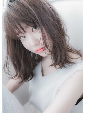 ウィズ 八千代緑ヶ丘店(Wiz) 透明感バツグンのゆらぎセミディ