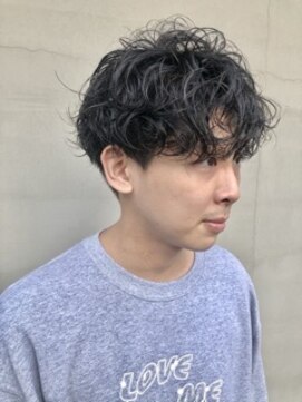 ヘアー アイス ルーチェ(HAIR ICI LUCE) スパイラルパーマ ストリート 2ブロック 強めパーマ 担当 井上