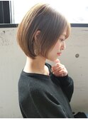 モテ髪クールショート前下がりピンクベージュ大人かわいい