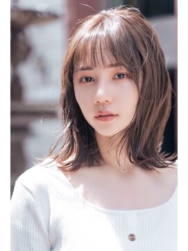 ロイジー(roijir) 【roijir】表参道　外ハネミディアム×ピンク系カラー