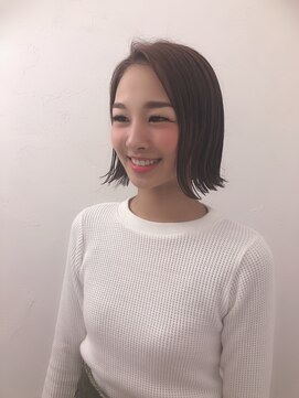 コーシェリ(koseling) 外ハネ ミニボブ