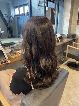 リタセカンド(Lita second) 【イルミナカラー】チョコレートブラウン/波ウェーブ巻き/ロング