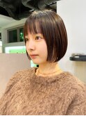 顔回りがポイント・ぴたっとミニボブ